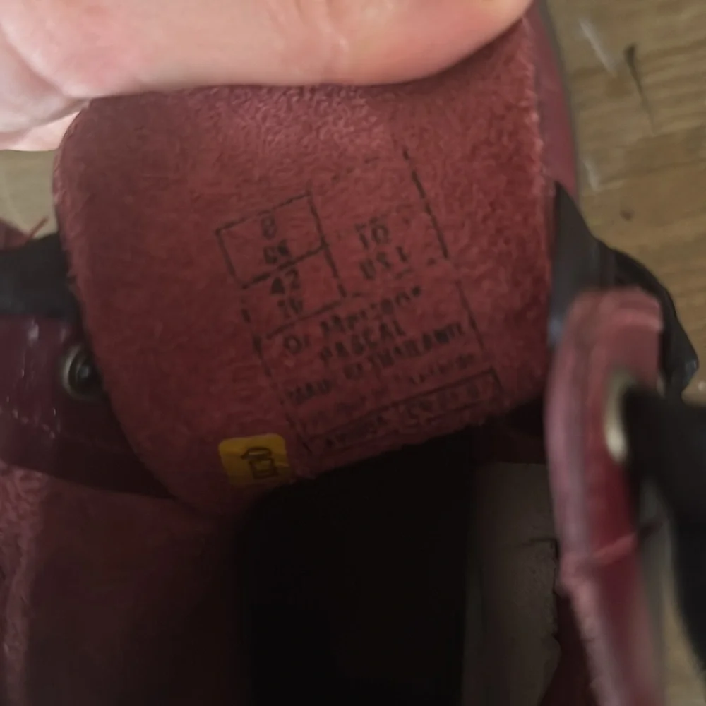 Dr. Martens Vintage Cherry Red Leather Boots with Black Silk Laces 10 - Picture 3 of 3